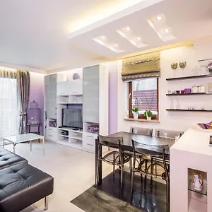 Tyniecka Deluxe Wawelofts Апартаменты